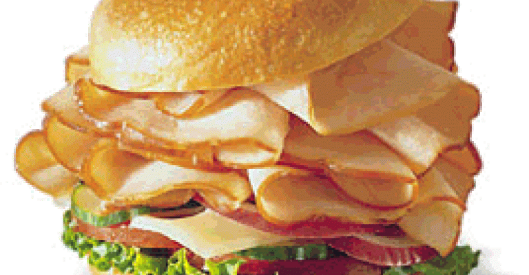 تحضيرية النقابات المستقلة تنتقد ارتفاع اسعار الوجبات السريعة تحضيرية النقابات المستقلة تنتقد ارتفاع اسعار الوجبات السريعة