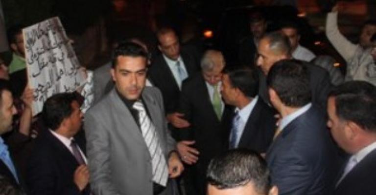 الخصاونة في النقابات: لن أمس المادة 74 من الدستور الخصاونة في النقابات: لن أمس المادة 74 من الدستور