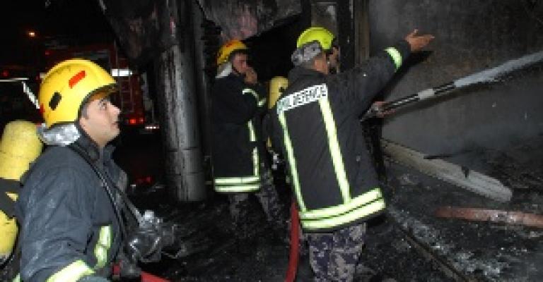 وفاة احد أفراد الدفاع المدني في حريق فندق مرمرة