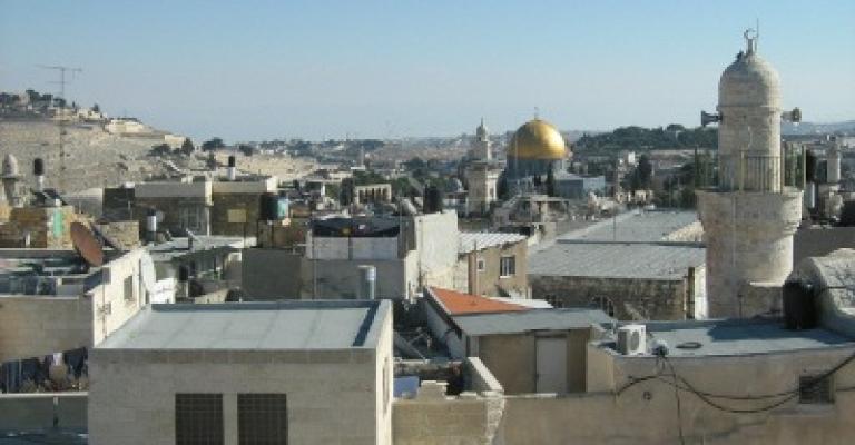 السفير السرحان يحذر من أي مساس بالمقدسات