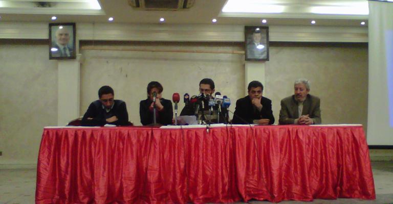 الحراك الشبابي: هناك من يريد جر الأردن إلى ما لا يحمد عقباه الحراك الشبابي: هناك من يريد جر الأردن إلى ما لا يحمد عقباه