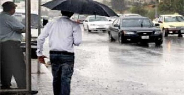 طقس بارد والعظمى في عمان 12 درجة
