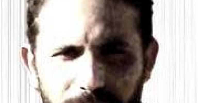 مخالفات حقوقية لتسليم الأردن لناشط سوري مخالفات حقوقية لتسليم الأردن لناشط سوري