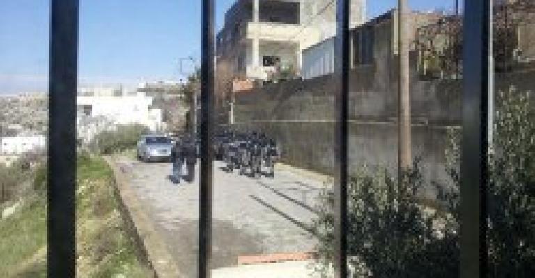 قوات الامن والدرك تحاول اعتقال العبادي