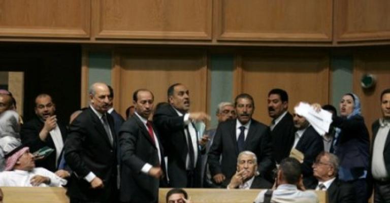 مذكرة أغلبية نيابية تطالب باستمرار لجان التحقيق