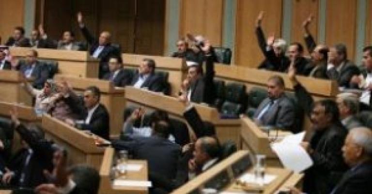 فيديو النواب يقر الموازنة بأغلبية 74 صوتا