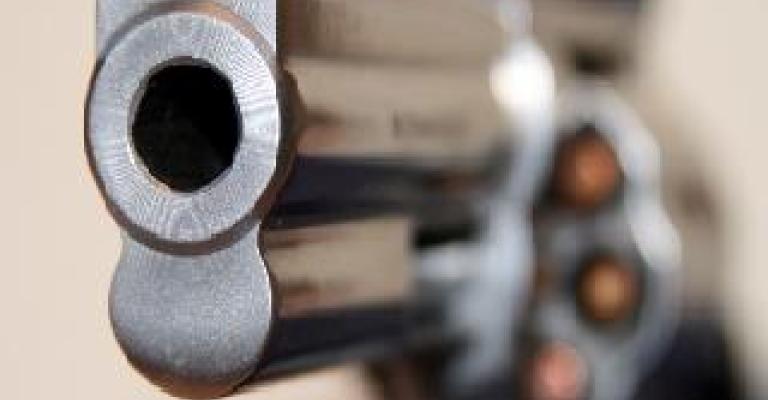 الجامعة الأردنية: اللعب بالثلج ينتهي بإطلاق الرصاص