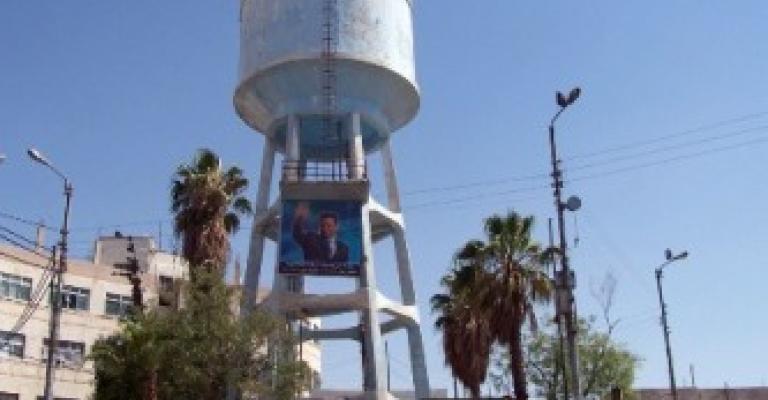 وفاة شاب ألقى بنفسه من فوق جسر للمشاة في الزرقاء