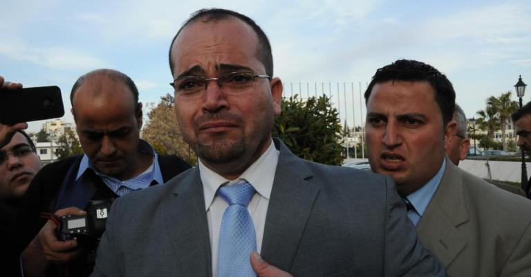 فيديو النائب الشقران يذرف الدموع بعد رفض النواب إحالة الفوسفات للقضاء