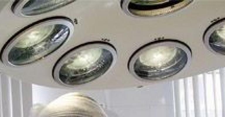 أول عملية قسطرة علاجية لطفلة في مستشفيات الصحة أول عملية قسطرة علاجية لطفلة في مستشفيات الصحة