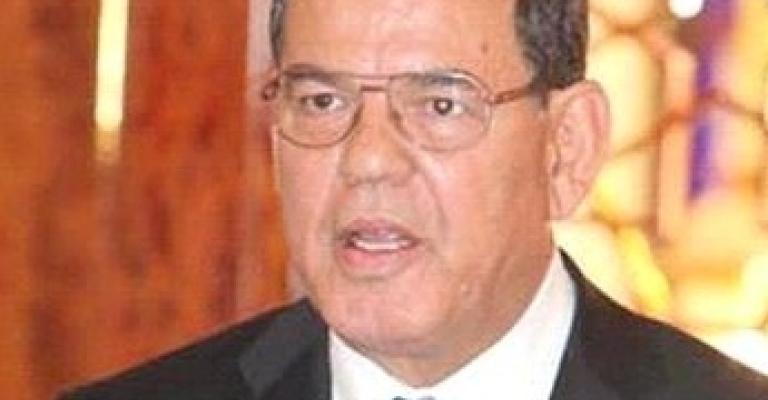 الخصاونة يجري تعديلا وزاريا بقبول استقالة الزعبي الخصاونة يجري تعديلا وزاريا بقبول استقالة الزعبي