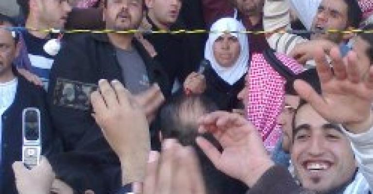توقيف معتصم القبالين لإطلاقه النار احتفالات بالإفراج عن شقيقه