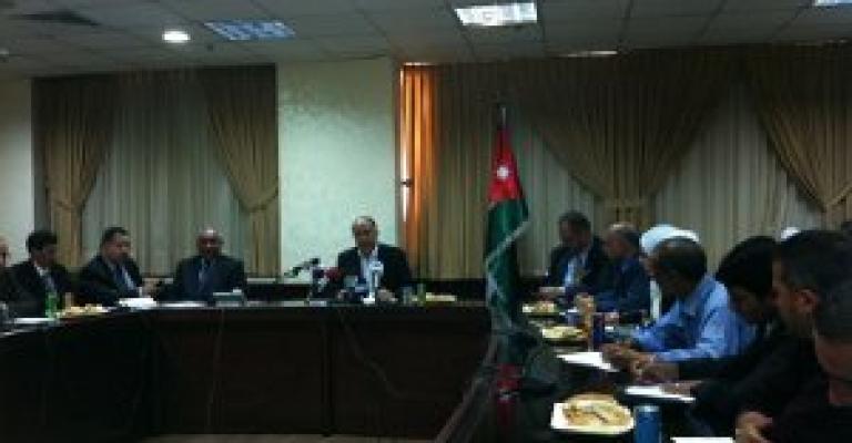 وزير الصحة: هوية المرض القاتل لم تحسم بعد