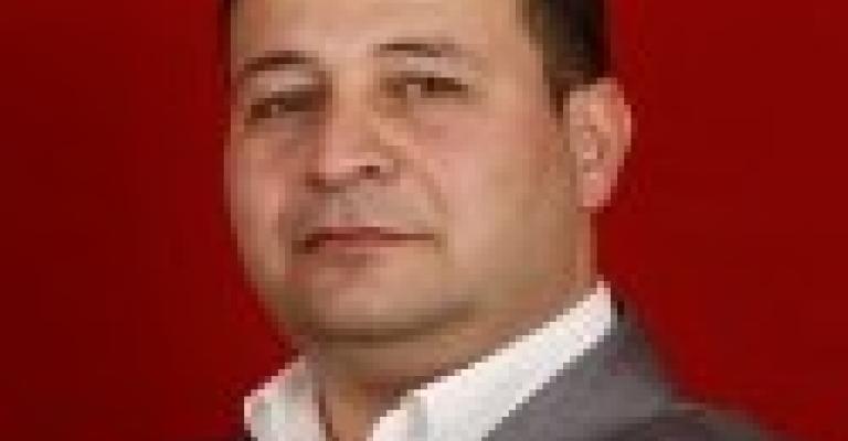 هالسيارة مش عم تمشي.. ! هالسيارة مش عم تمشي.. !