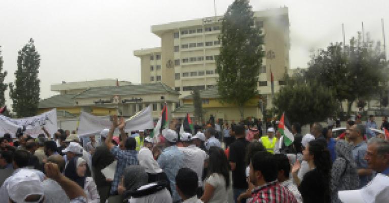 اليوم العالمي للعمال يشهد ولادة اتحاد النقابات المستقلة اليوم العالمي للعمال يشهد ولادة اتحاد النقابات المستقلة