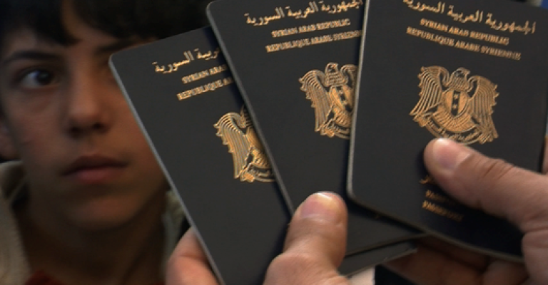 الفلسطينيون والسوريون في الاردن: لاجيء عن لاجيء بيفرق 