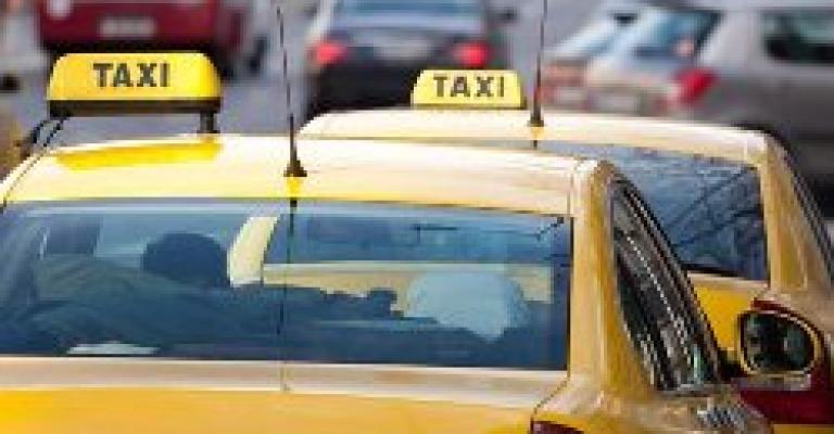 هيئة النقل البري تبحث مطالب رفع العمر التشغيلي للتاكسي