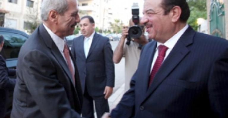 فيديو: الطراونة يؤيد منع الدبلوماسيين من الانتساب للأحزاب والنواب يرفضون فيديو: الطراونة يؤيد منع الدبلوماسيين من الانتساب للأحزاب والنواب يرفضون