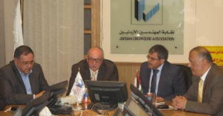 عبيدات يطالب برفع علاوة المهندسين في القطاع العام