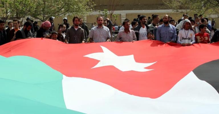 الإسلاميون يخرجون في جمعة“ الا تفهمون سقطت الأقنعة