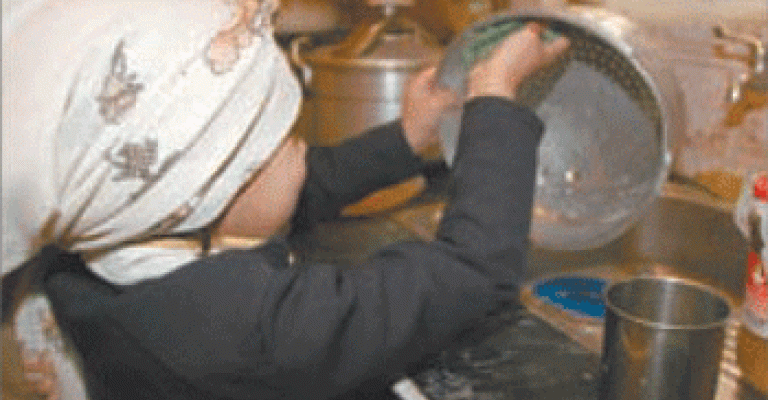 تمكين: 33 عاملة أندونيسية دون السن القانوني دخلن الأردن تمكين: 33 عاملة أندونيسية دون السن القانوني دخلن الأردن