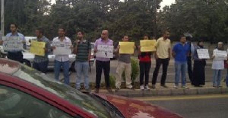 فيديو: مفوض حقوق الانسان ينتقد ناشطين اعتصموا ضد المركز فيديو: مفوض حقوق الانسان ينتقد ناشطين اعتصموا ضد المركز