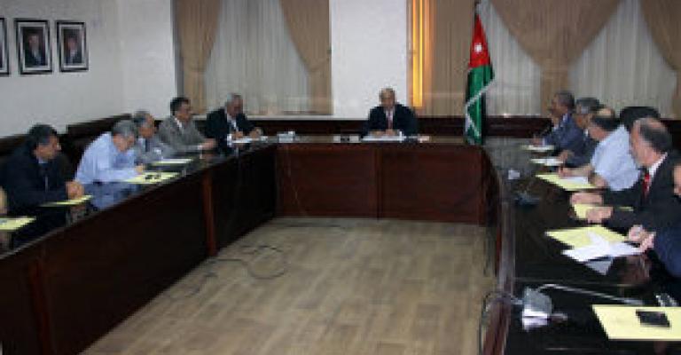 وريكات: التحويلات الطبية مستمرة وفقا القوانين والأنظمة