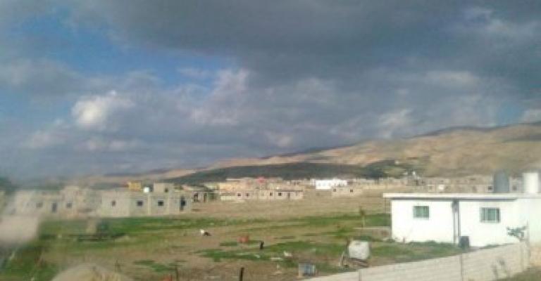 مواطنون بدير علا يؤكدون تضرر منازلهم بسبب تفجير الألغام الإسرائيلية