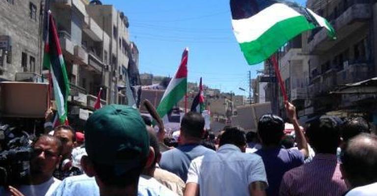 مسيرتان موحدتان من امام الحسيني