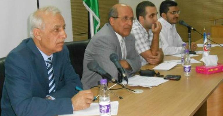 الأطباء تطالب بـ 850 حد ادني للطبيب العام و 1500 للأخصائي 