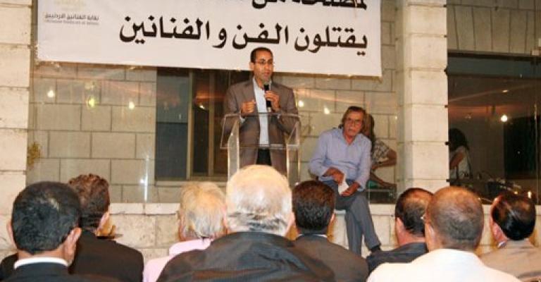 استمرار مسلسل اعتصام الفنانين وحلقات من الصمت استمرار مسلسل اعتصام الفنانين وحلقات من الصمت