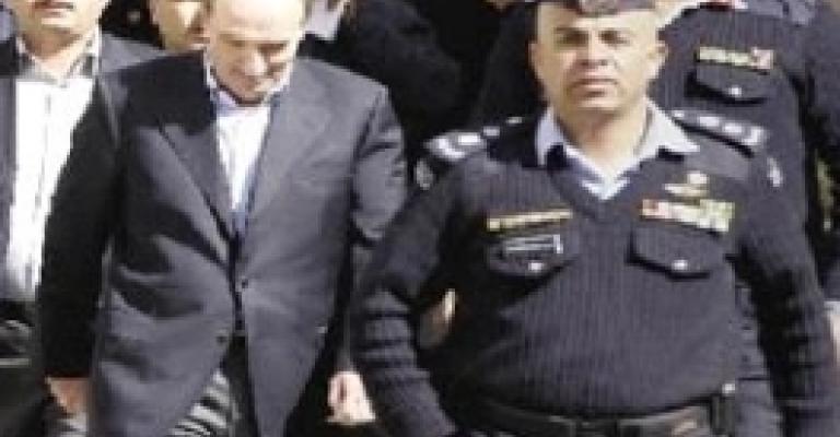 الذهبي حصل على 30 الف دينار حلوان من عراقي الذهبي حصل على 30 الف دينار حلوان من عراقي