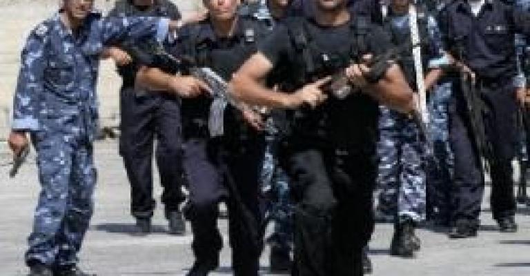 متدربون ليبيون يغادرون المملكة واحتجاز مثيري الشغب في أكاديمية الشرطة متدربون ليبيون يغادرون المملكة واحتجاز مثيري الشغب في أكاديمية الشرطة