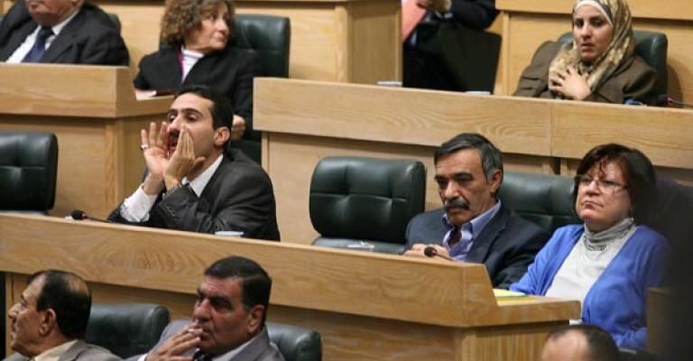 رفع جلسة المالكين والمستأجرين لفقدان النصاب للمرة الثانية