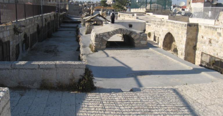 في القدس: تصادر الأرض ومعها السماء ( صور)