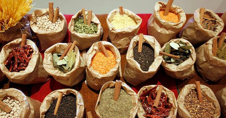 بهارات مشكلة- عدسة جمال نصر الله/ فيسبوك 