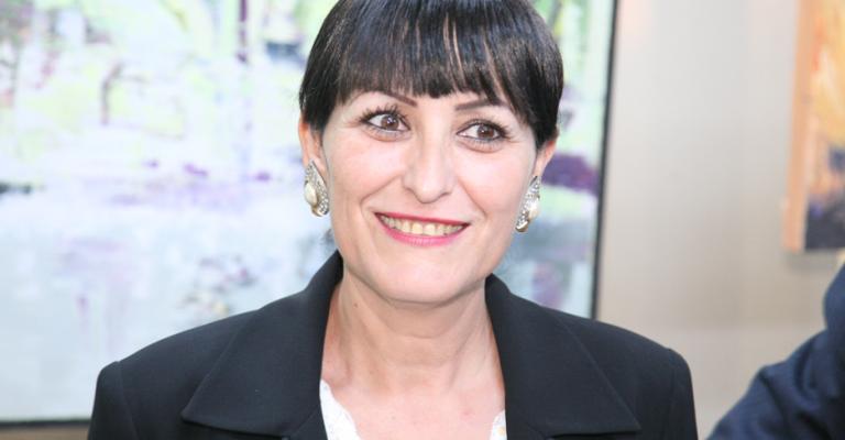 "طبيعة اخرى".. معرض تشكيلي لمها محيسن 