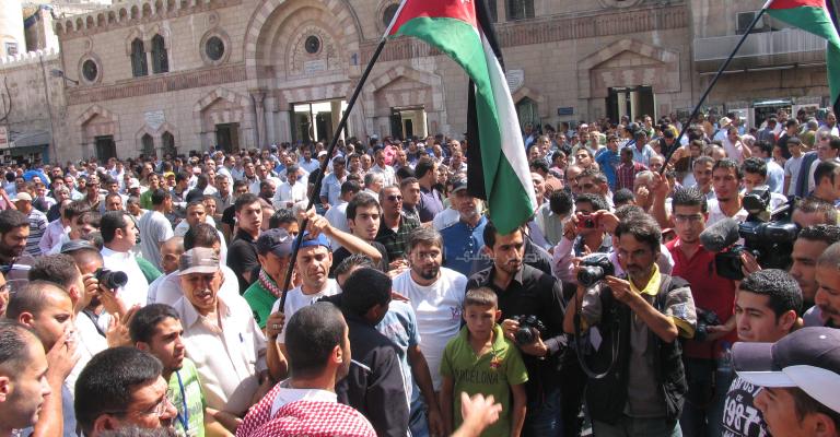 اعتصام الحسيني: لا لحكومات الإفقار والقمع