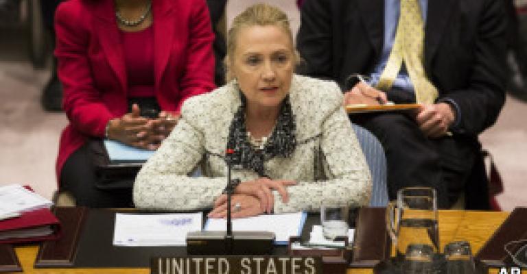 كلينتون: مساعدات غير قتالية للمعارضة السورية كلينتون: مساعدات غير قتالية للمعارضة السورية