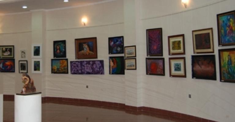 معرض لثلاث فنانات من البادية والمفرق معرض لثلاث فنانات من البادية والمفرق