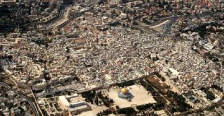 العمل الإسلامي يطالب بجهود حقيقية لحماية القدس