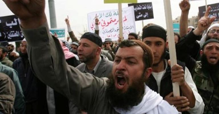 ابو سياف: التيار السلفي لم يبحث المشاركة في مسيرة الاخوان ابو سياف: التيار السلفي لم يبحث المشاركة في مسيرة الاخوان