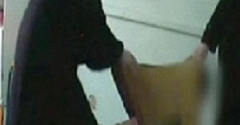 الملك يحيل توصيات لجنة التحقيق بـ"المعاقين" للحكومة الجديدة الملك يحيل توصيات لجنة التحقيق بـ"المعاقين" للحكومة الجديدة