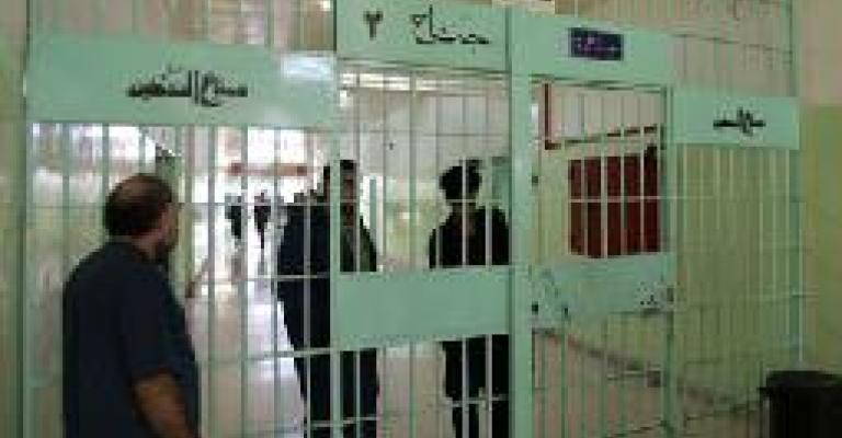 موقوفون في المراكز السجنية: اضراب حتى الحرية موقوفون في المراكز السجنية: اضراب حتى الحرية