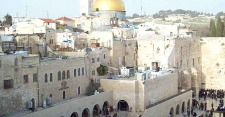 تحذيرات فلسطينية من تدمير معالم أثرية بالقدس المحتلة