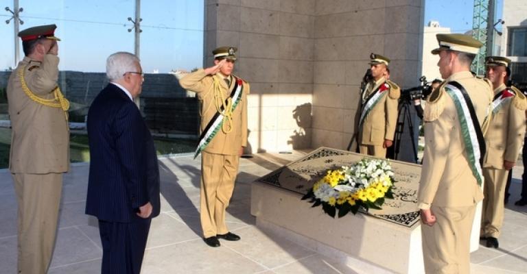 السلطة الفلسطينية تنسق لفتح ضريح عرفات