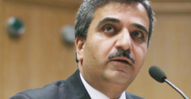 أبو حمور: تأخر المساعدات الخليجية بسبب غياب المشاريع الحكومية