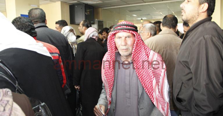 يحدث في مكاتب البريد: رحلة الحصول على الدعم- فيديو يحدث في مكاتب البريد: رحلة الحصول على الدعم- فيديو