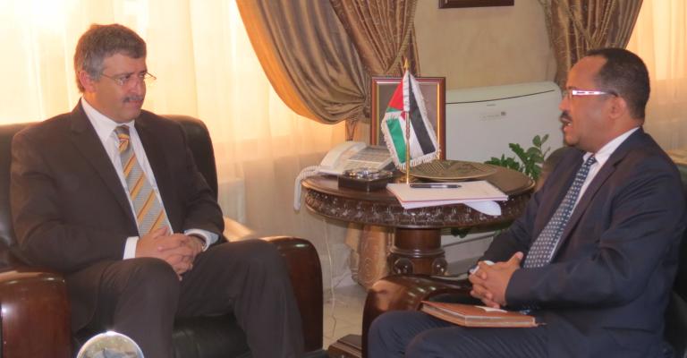 القطامين: الهجرة القسرية تجاوزت 20% من عدد السكان 