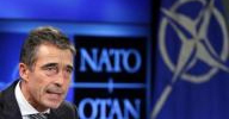  الأطلسي يحذر الأسد من استخدام الأسلحة الكيماوية